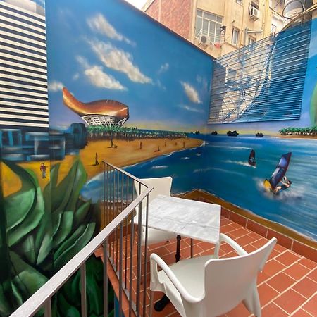 Happy People Sagrada Familia Apartments Barcelona Exterior photo
