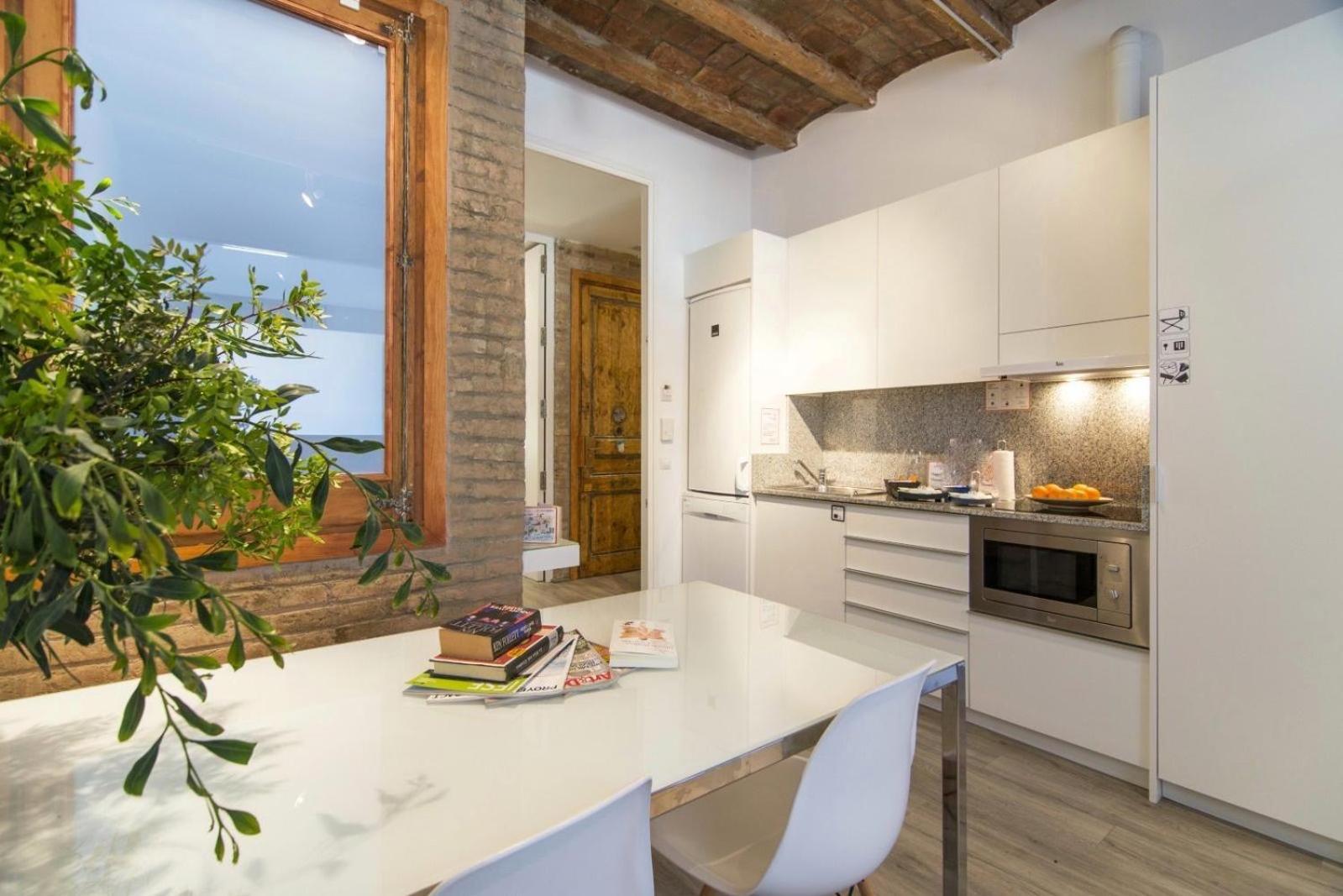 Happy People Sagrada Familia Apartments Barcelona Exterior photo